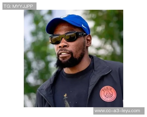 杜兰特称赞哈利伯顿为好兄弟并分享了关于跟腱的深入交流