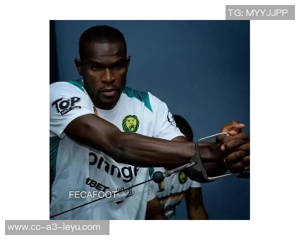 国安外援恩加德乌与妻子甜蜜举办婚礼祝福满满幸福永驻